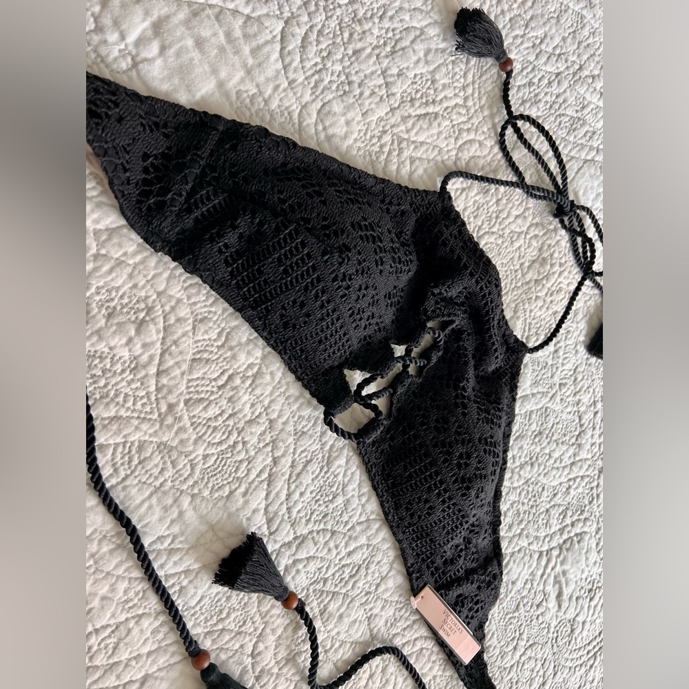 Victoria’s Secret Black Knit Halter Swim Top
